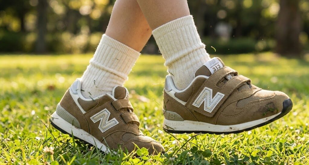 PO313を履いている子供